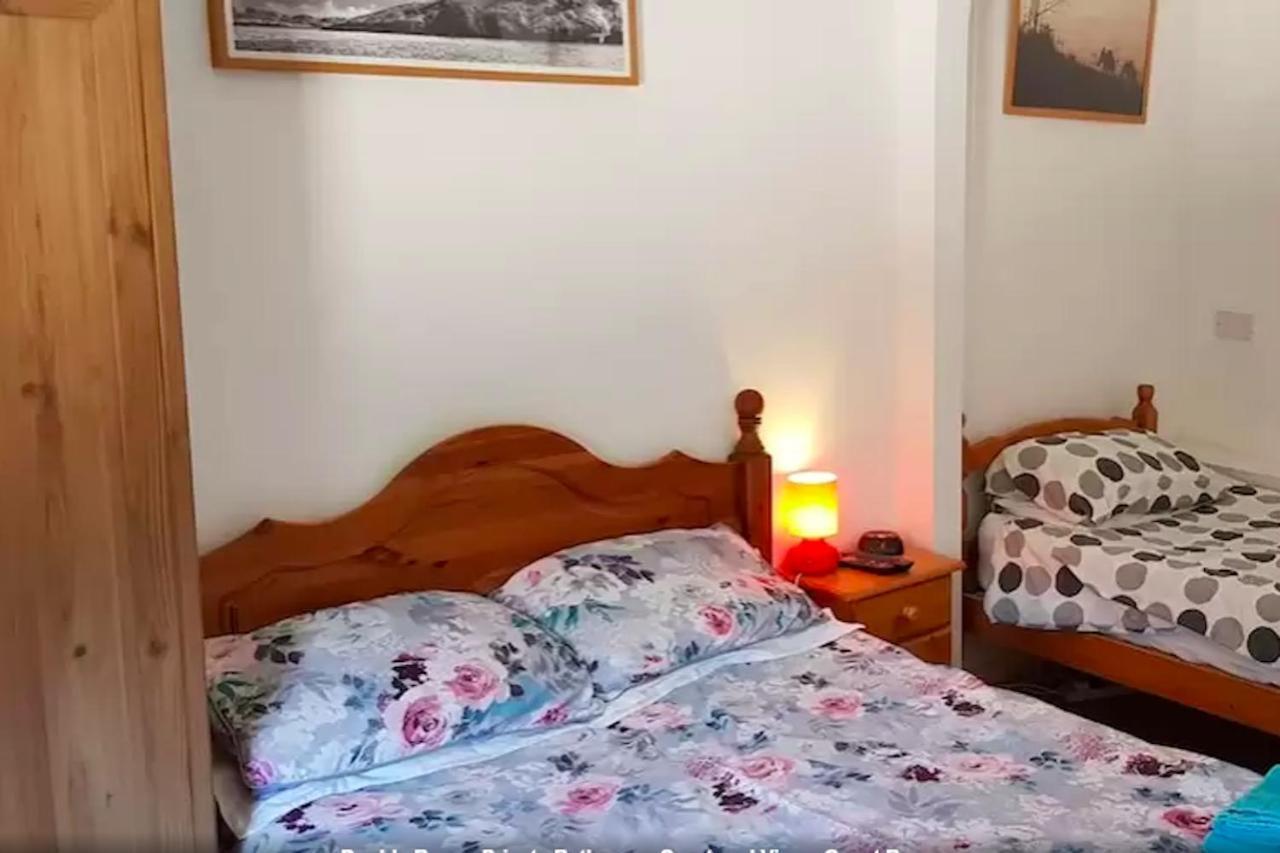 Ottleys Guest House Theydon Bois Екстер'єр фото